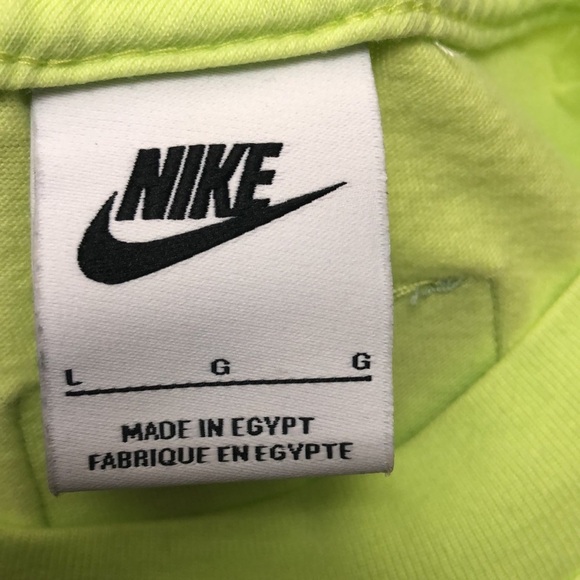 Nike Sportswear LA Graphic Boxy Crop T-Shirt - Picture 11 of 12